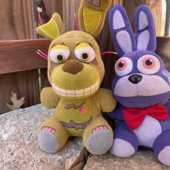 Funko Five Nights At Freddy's Nightmare Fazbear & Springtrap Plushes FNAF 2016 - Picture 3 of 4